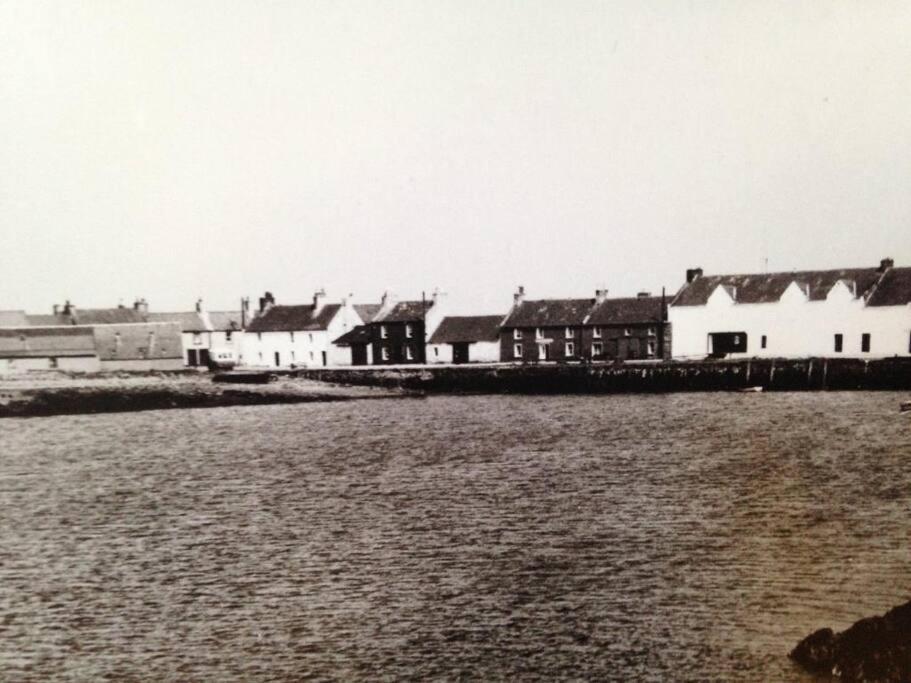 Isle of Whithorn 3 Bedroom Townhouse Right On The Harbour מראה חיצוני תמונה